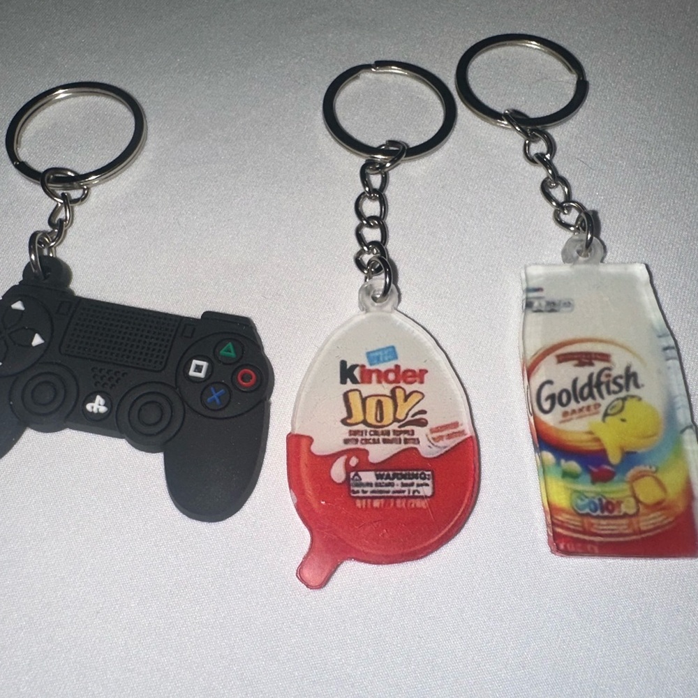Keychain snack bundle 7pc - Picture 6 of 7
